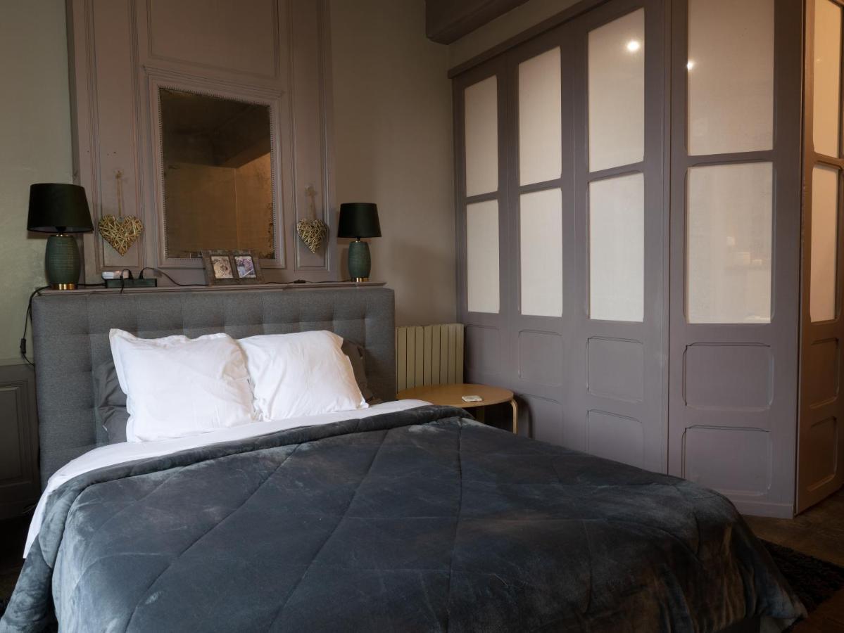 Pont Vieux Chambres Et Gites Confolens Ngoại thất bức ảnh
