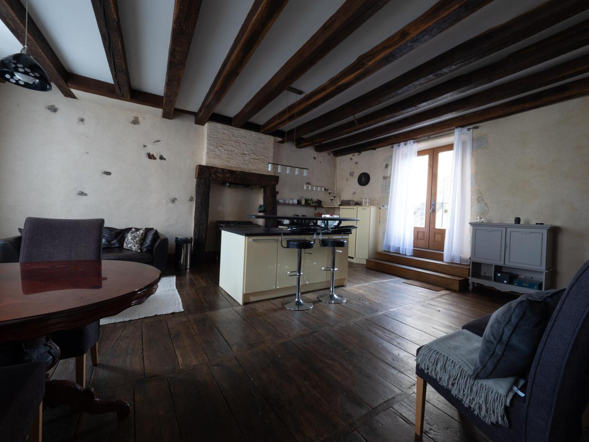 Pont Vieux Chambres Et Gites Confolens Ngoại thất bức ảnh